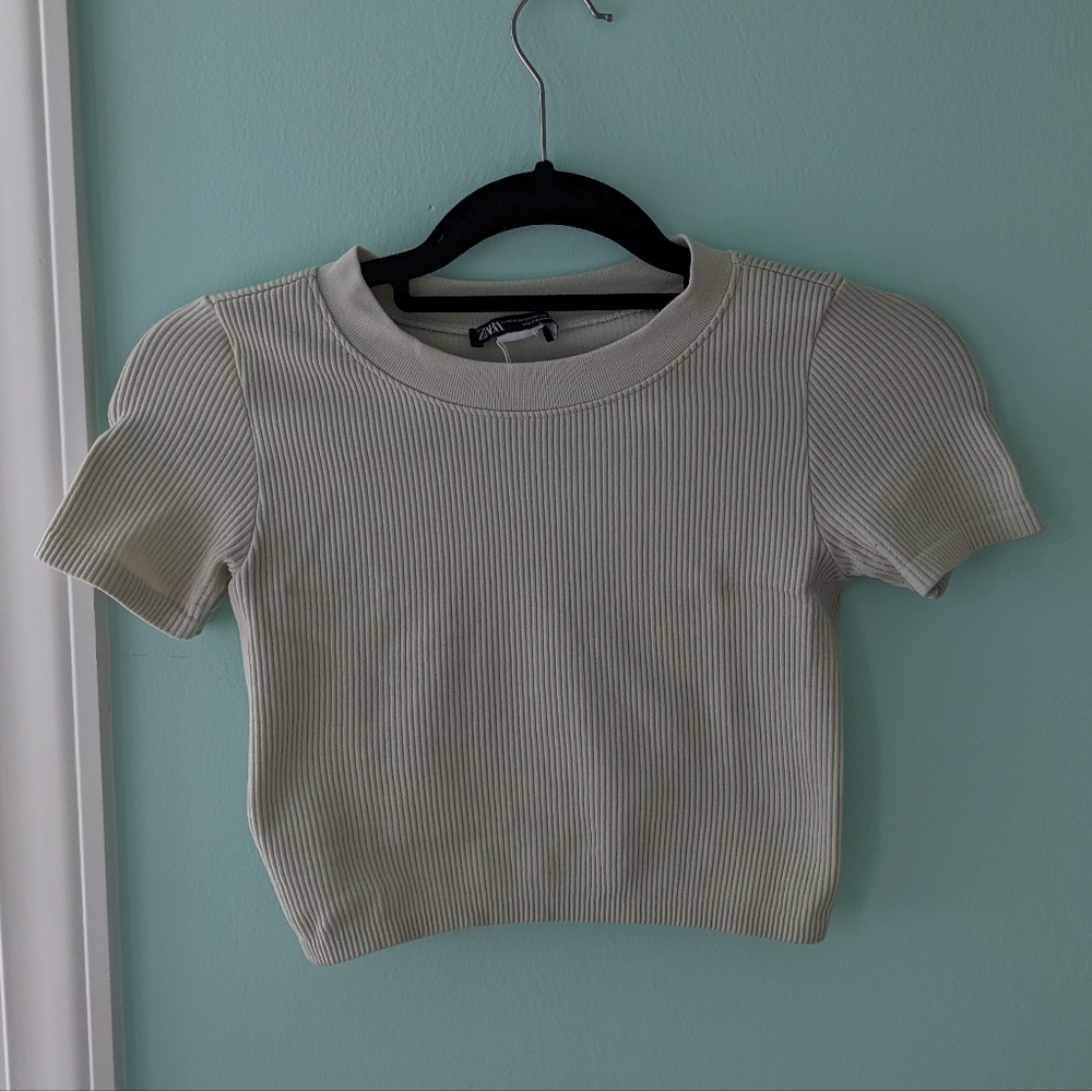 SOLD zara ribbed crop top